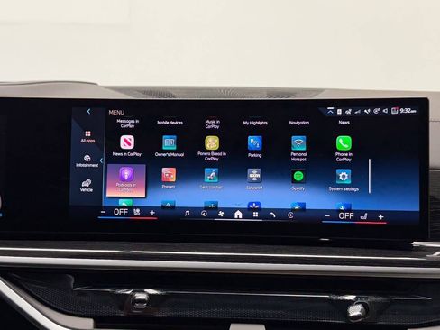 Used 2025 BMW X5 xDrive40i w/ M Sport Package image 76