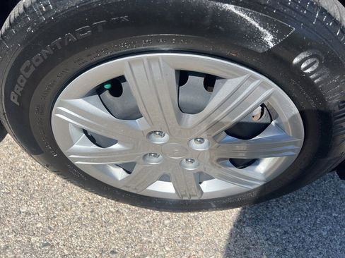 Certified 2023 Kia Rio S FWD image 33