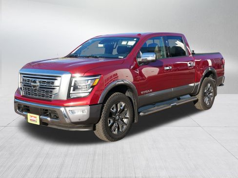 Used 2021 Nissan Titan Platinum Reserve w/ Moonroof Package image 3