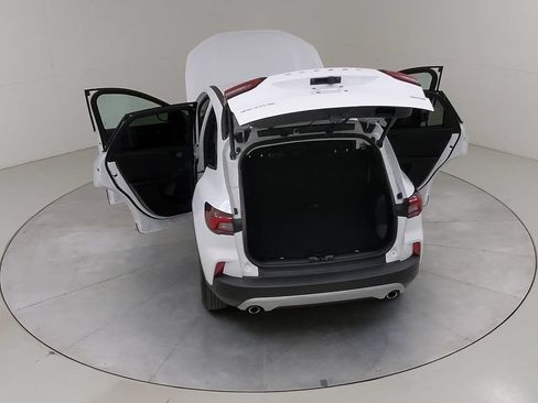 Certified 2023 Ford Escape Active w/ Tech Pack #1 AWD/4WD image 48