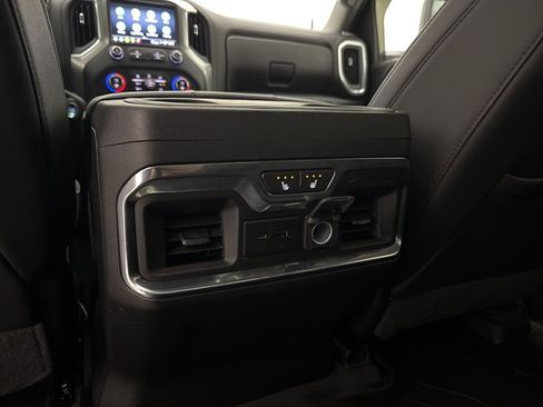 Used 2021 Chevrolet Silverado 2500 LTZ w/ LTZ Convenience Package image 47