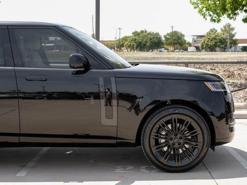New 2026 Land Rover Range Rover SE AWD/4WD image 10