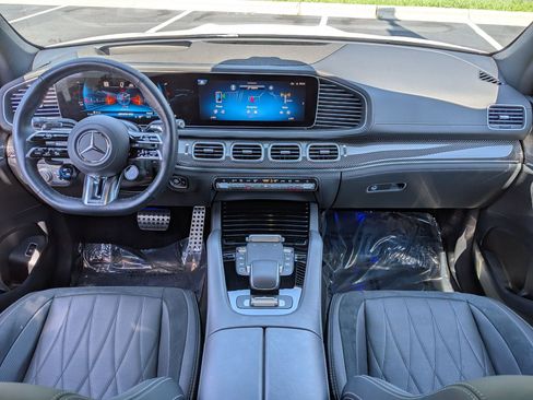 Used 2026 Mercedes-Benz GLE 53 AMG 4MATIC image 31