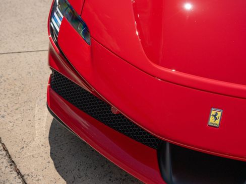 Used 2024 Ferrari SF90 Spider AWD/4WD image 11