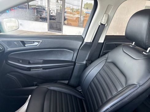 Used 2024 Ford Edge SEL w/ Convenience Package AWD/4WD image 25