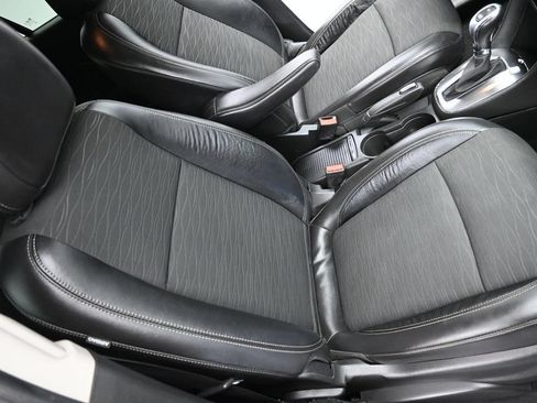 Used 2015 Buick Encore AWD image 18