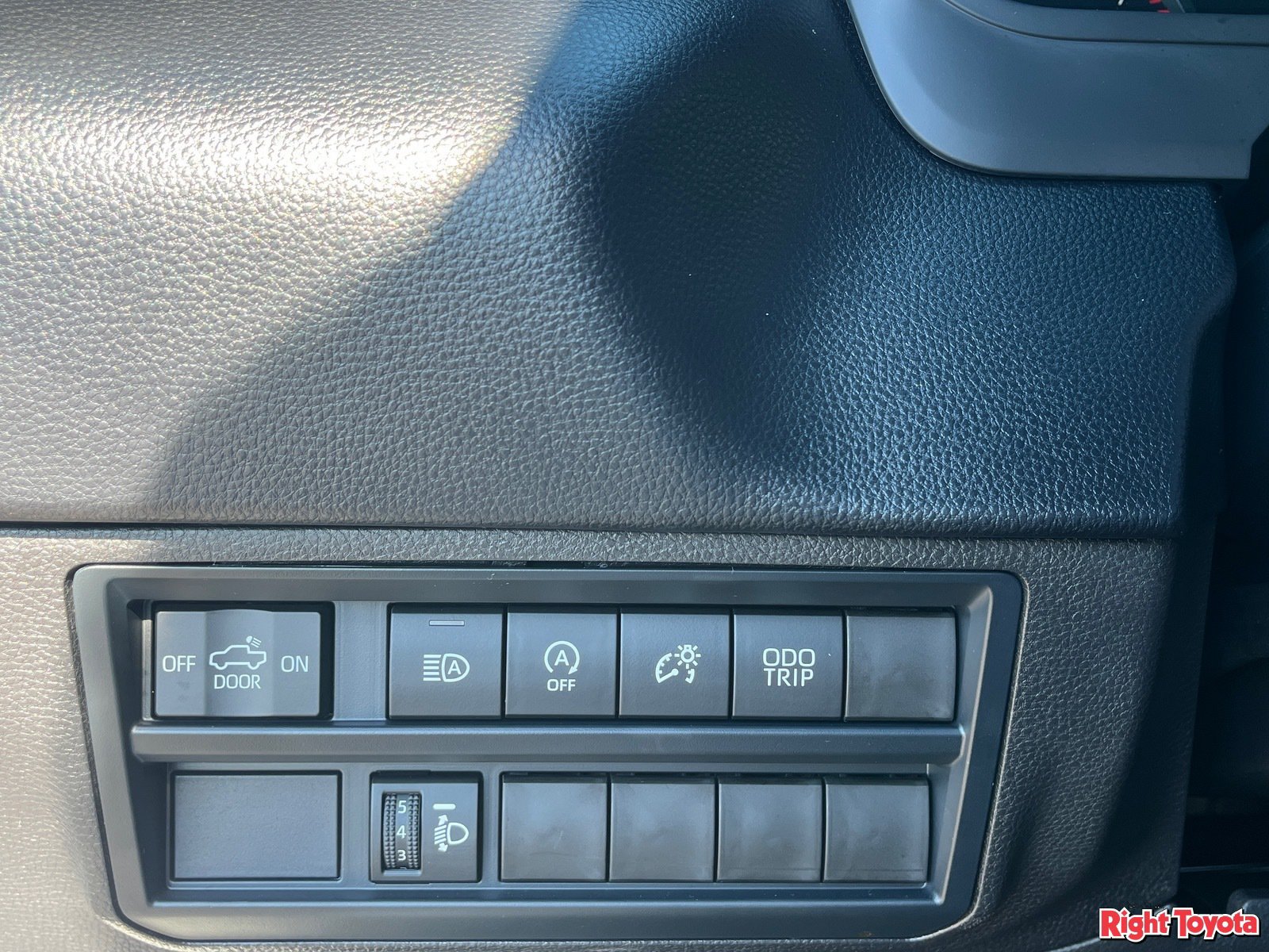 Certified 2026 Toyota Tundra SR RWD image 32