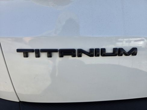 Used 2020 Ford Escape Titanium w/ Titanium Premium Package 2.0 image 14