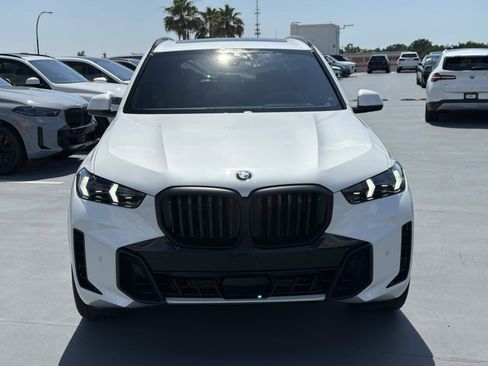 New 2026 BMW X5 sDrive40i w/ Executive Package RWD image 8