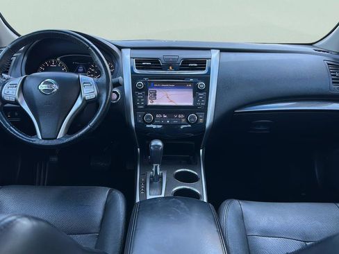Used 2013 Nissan Altima 2.5 SL w/ Technology Pkg FWD image 15