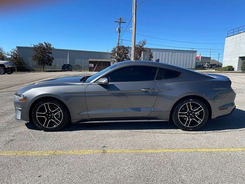 Used 2021 Ford Mustang Premium image 5