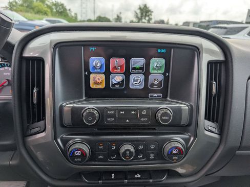 Used 2018 Chevrolet Silverado 1500 LT w/ All Star Edition AWD/4WD image 14
