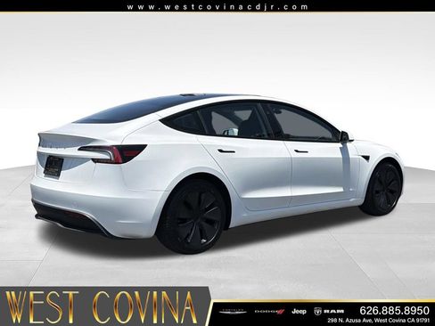 Used 2025 Tesla Model 3 Long Range RWD image 11