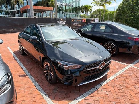 Used 2025 Mercedes-Benz CLA 250 image 1