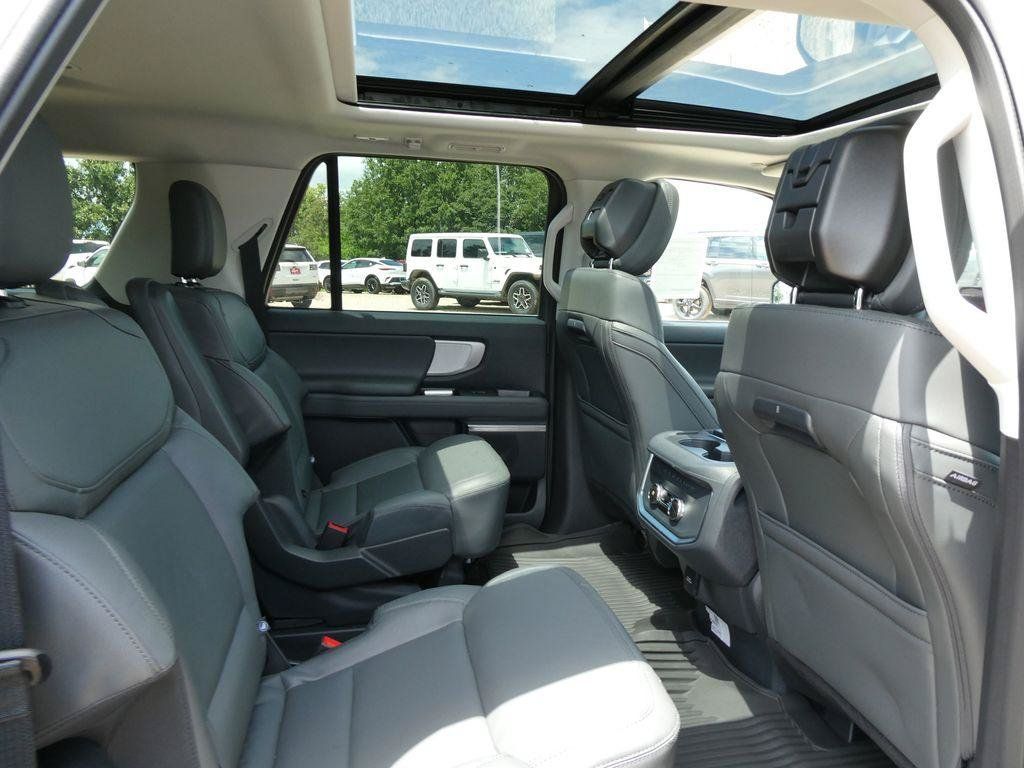 New 2027 Ford Expedition Max Active AWD/4WD image 12