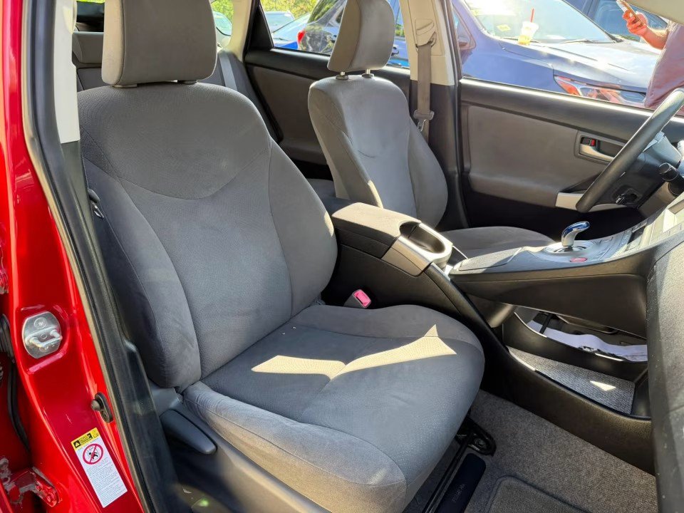 Used 2012 Toyota Prius Three FWD image 7