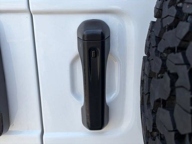 Certified 2026 Jeep Wrangler Unlimited Rubicon AWD/4WD image 21