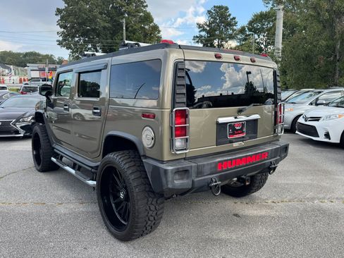 Used 2005 HUMMER H2 w/ Preferred Equipment Group image 5
