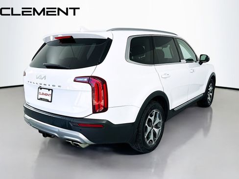 Used 2022 Kia Telluride EX w/ Towing Package image 7