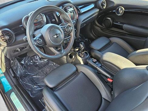 Used 2020 MINI Cooper S image 9