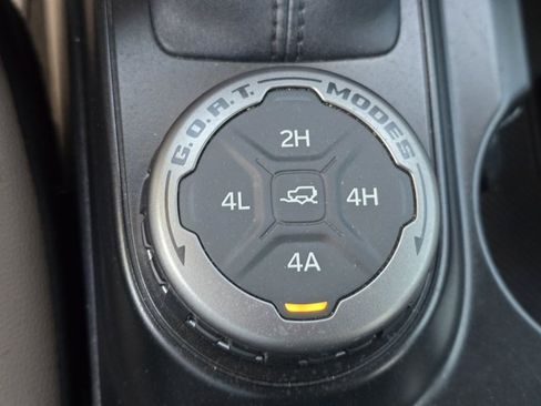 Used 2023 Ford Bronco Wildtrak AWD/4WD image 26