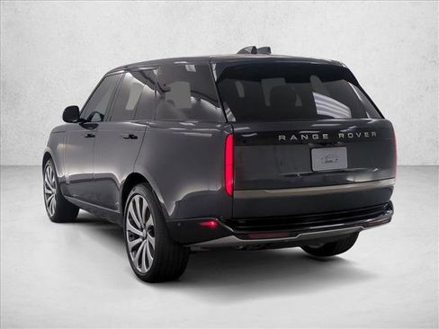 Certified 2025 Land Rover Range Rover SE AWD/4WD image 8