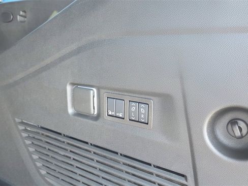 New 2026 Chevrolet Suburban Premier image 12