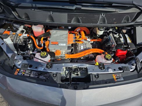 Used 2023 Chevrolet Bolt LT w/ Infotainment Package image 13