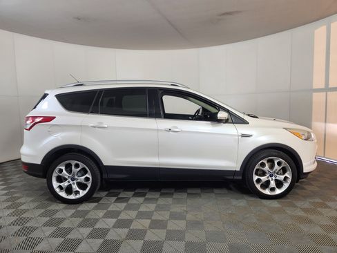 Used 2014 Ford Escape Titanium w/ Equipment Group 401A image 8