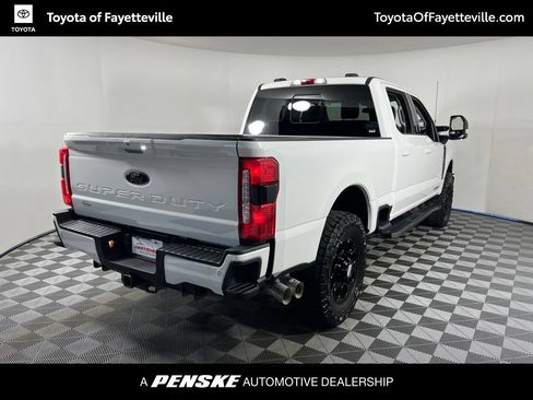 Used 2023 Ford F250 Lariat w/ Lariat Ultimate Package AWD/4WD image 5