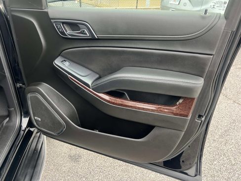 Used 2020 GMC Yukon SLE image 14