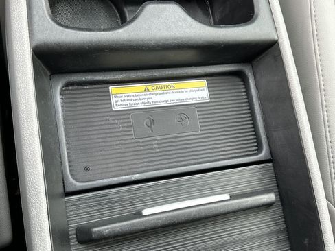 Used 2020 Honda Odyssey Elite image 31