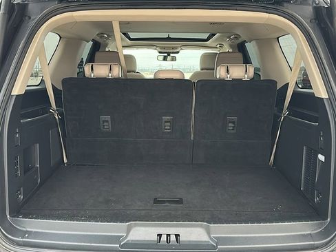 Used 2024 Ford Expedition Max Limited image 36