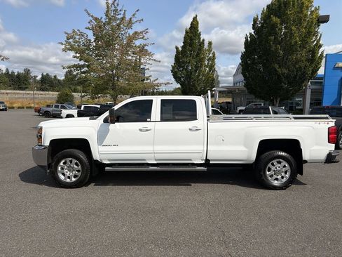 Used 2015 Chevrolet Silverado 3500 LT AWD/4WD image 6