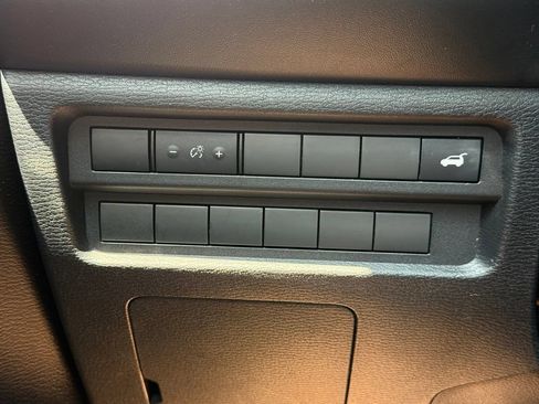 Used 2022 Mitsubishi Outlander SEL Black Edition AWD/4WD image 10
