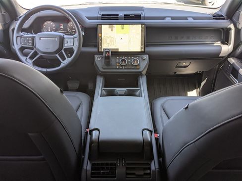 Certified 2026 Land Rover Defender 110 S AWD/4WD image 29
