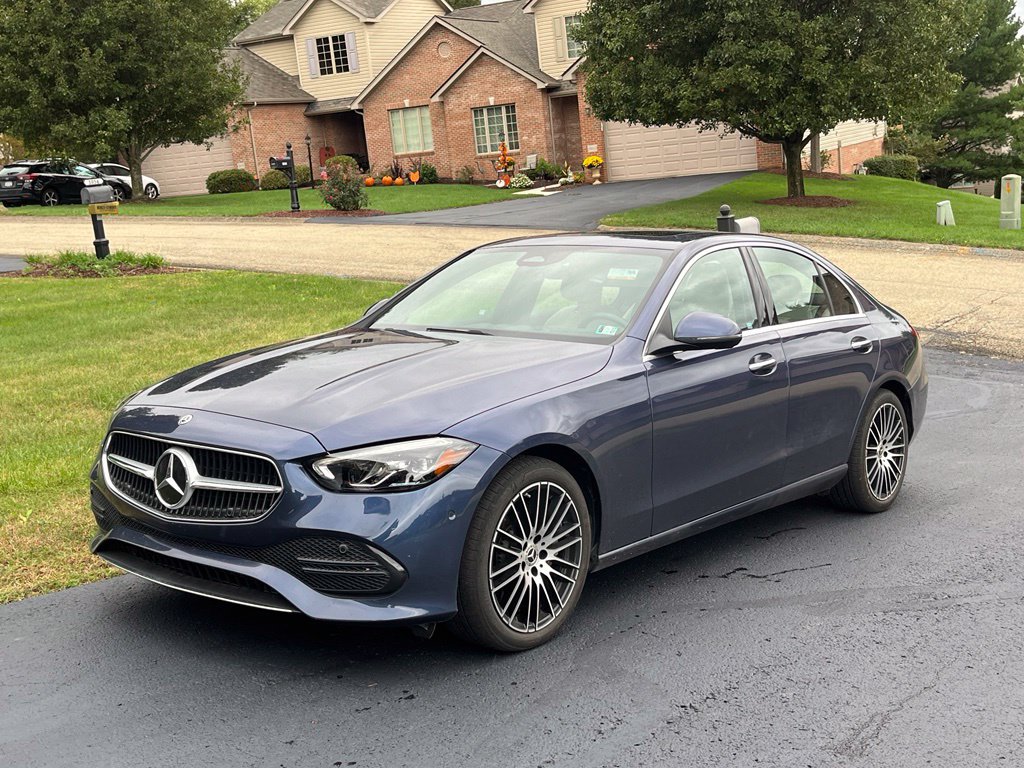Used 2024 Mercedes-Benz C 300 4MATIC Sedan image 1