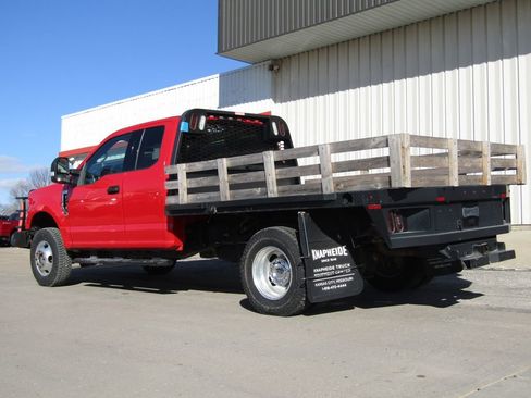 Used 2022 Ford F350 XLT image 10