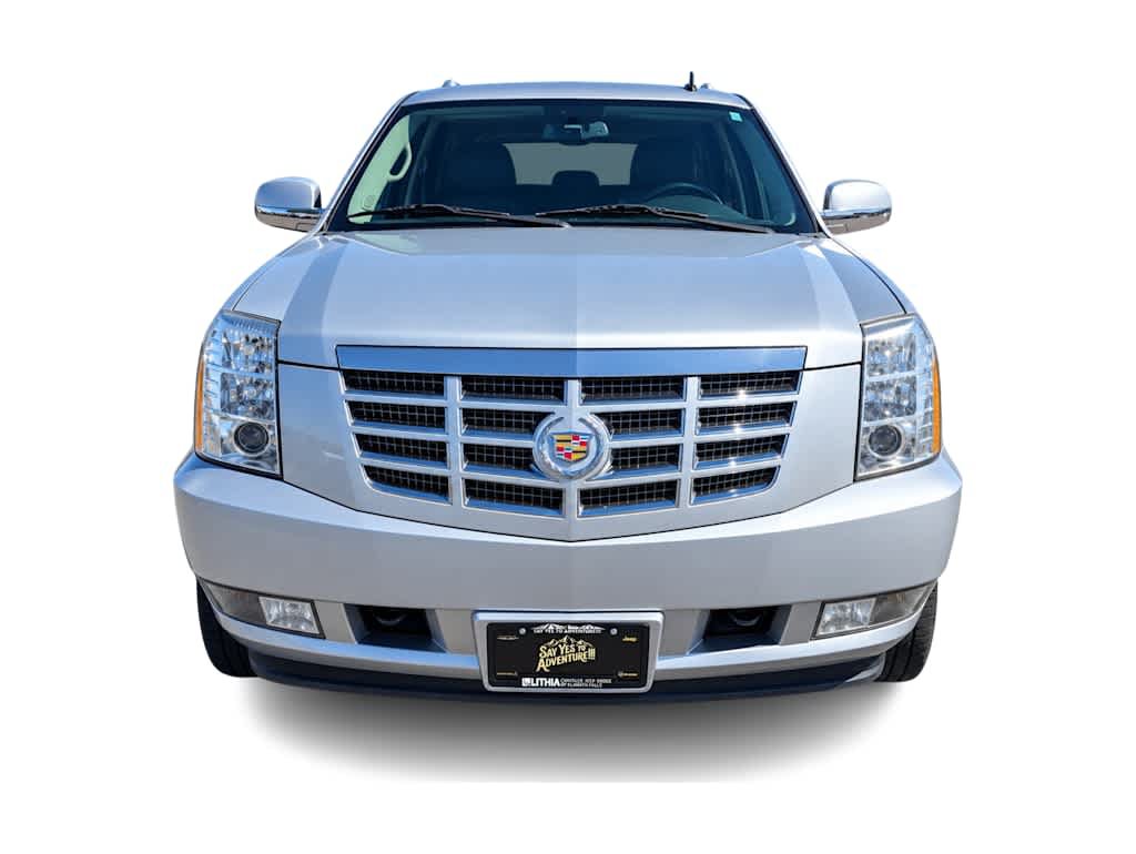 Used 2014 Cadillac Escalade Luxury AWD/4WD image 2