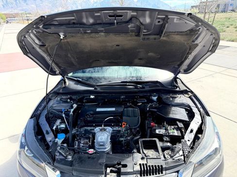 Used 2015 Honda Accord LX image 10