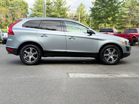 Used 2012 Volvo XC60 T6 AWD/4WD image 8