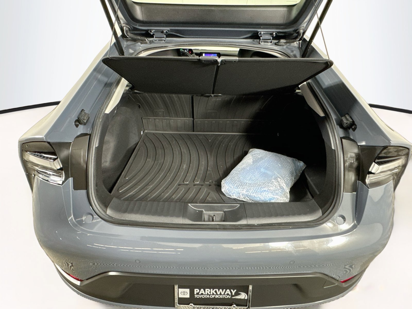 Certified 2024 Toyota Prius Prime FWD image 21
