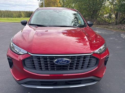 New 2026 Ford Escape Active w/ Cold Weather Package AWD/4WD image 2