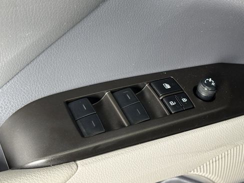 Used 2023 Toyota Camry LE w/ Protection Package (Q2) (TMS) FWD image 12