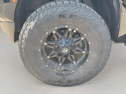 Used 2022 Nissan Frontier SV AWD/4WD image 34