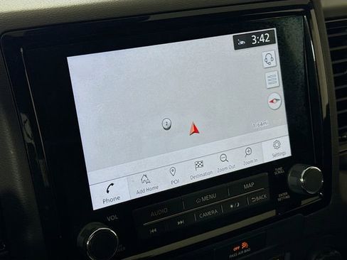 Used 2022 Nissan Frontier PRO-4X w/ Technology Package image 14