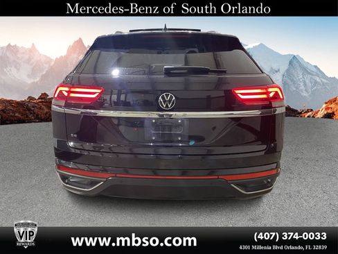 Used 2023 Volkswagen Atlas Cross Sport SE FWD image 16