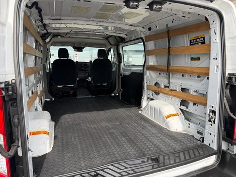 Used 2023 Ford Transit 250 Low Roof w/ Exterior Upgrade Package image 28