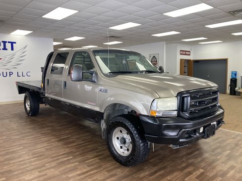 Used 2004 Ford F350 SRW SUPER DUTY image 10