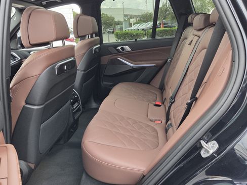 Used 2026 BMW X5 sDrive40i w/ M Sport Package RWD image 11